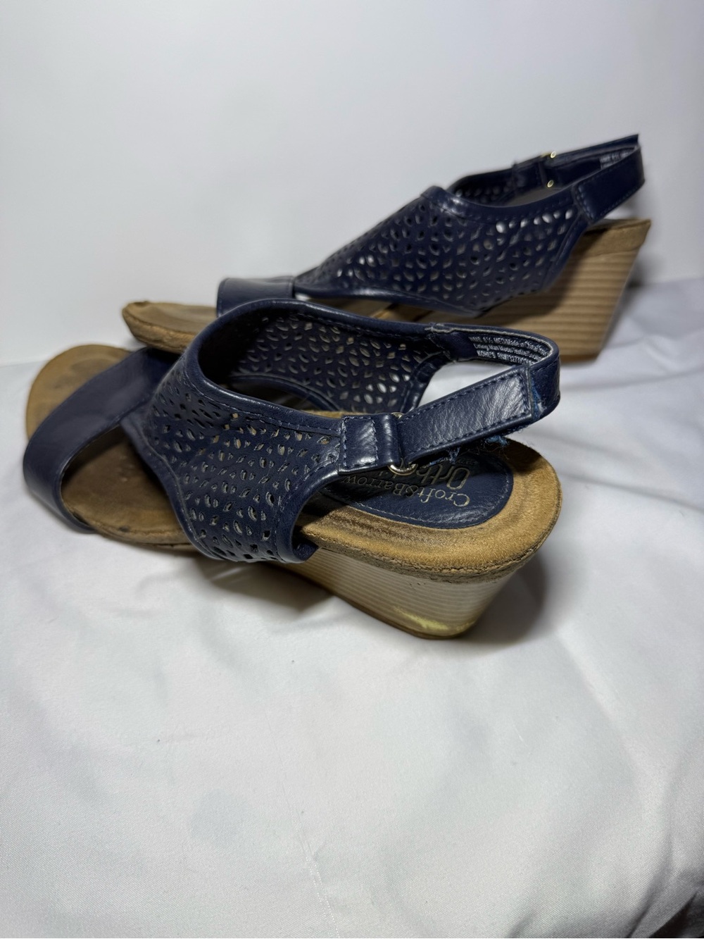 croft & barrow Navy Perforated Wedge Slingback Sandals